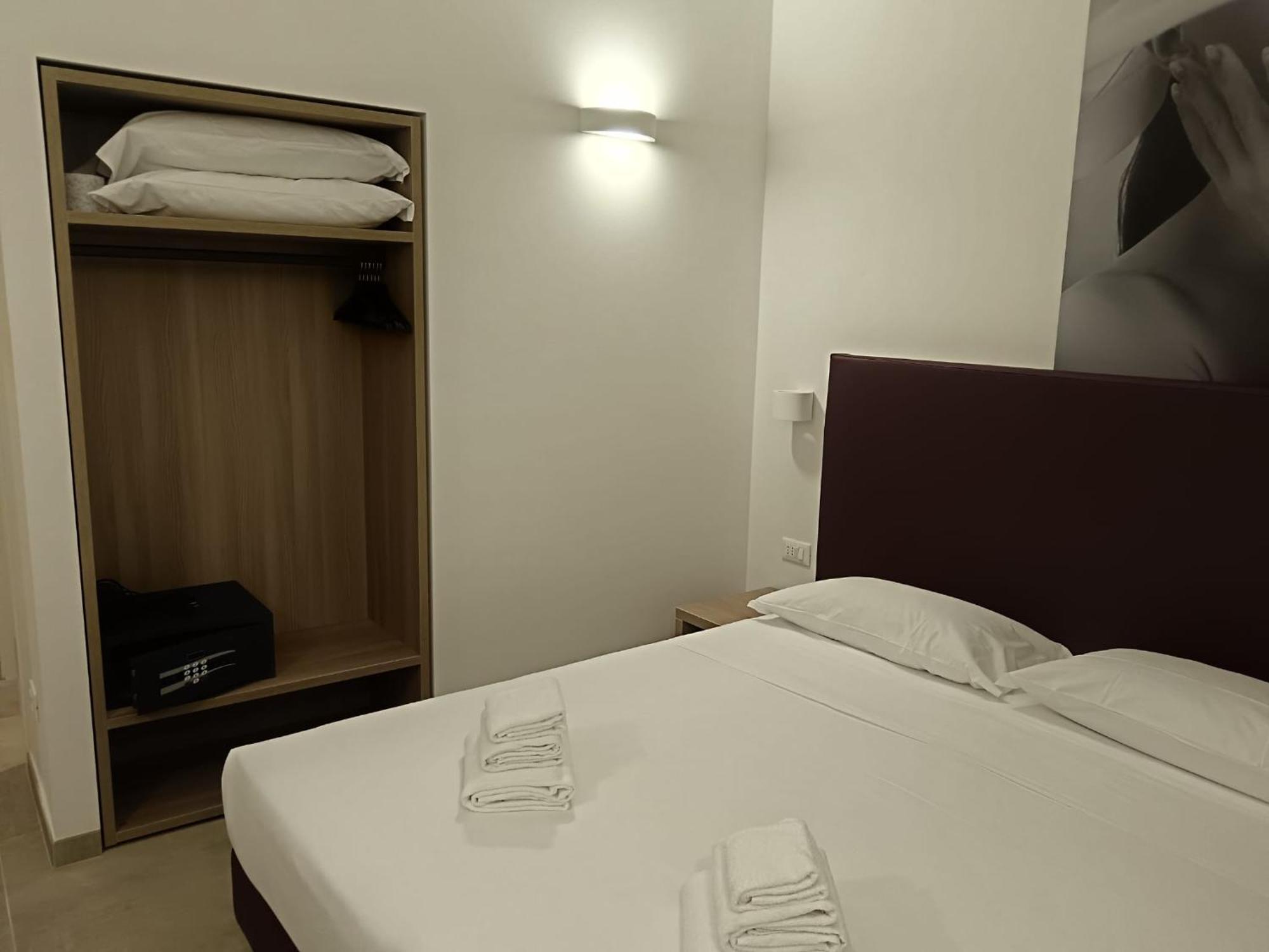 Bertiera Rooms بولونيا المظهر الخارجي الصورة